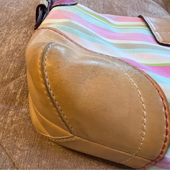 Coach Soho Striped Purse and Matching Wristlet - Picture 4 of 12